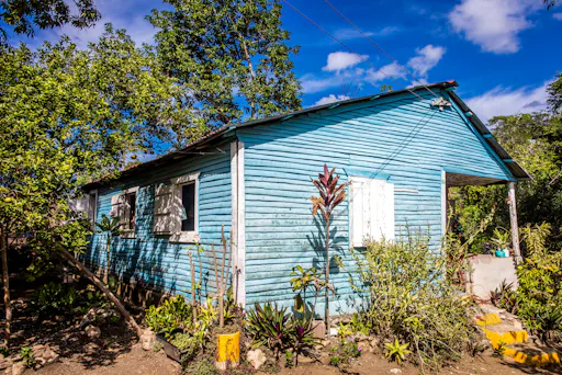 Triple Adventure: Waterfalls, Zipline & Horses