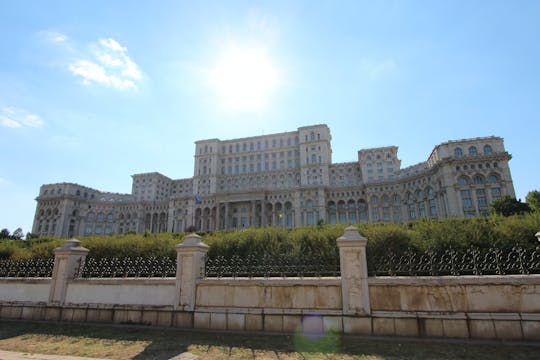 Частная день-пешеходная экскурсия в Бухарест