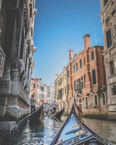 Private Venice tour - Hidden gems and main attractions with a local, See the City Unscripted