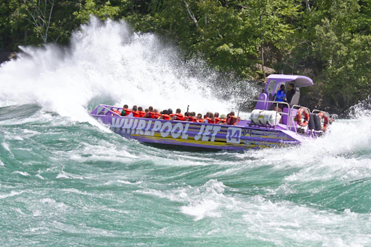 Niagara River Wet Jet boat tour with American departure