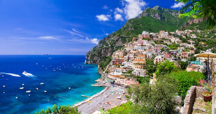Tour nach Sorrento, Positano und Amalfi ab Neapel mit Mittagessen