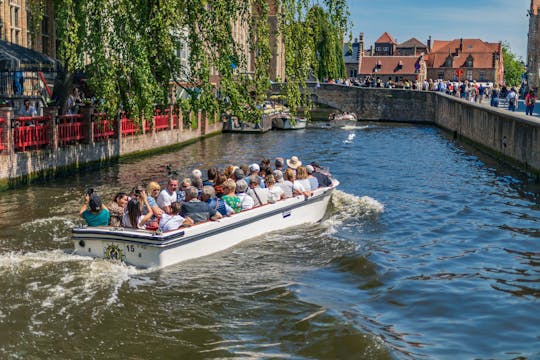 Customized private guided tour in Bruges