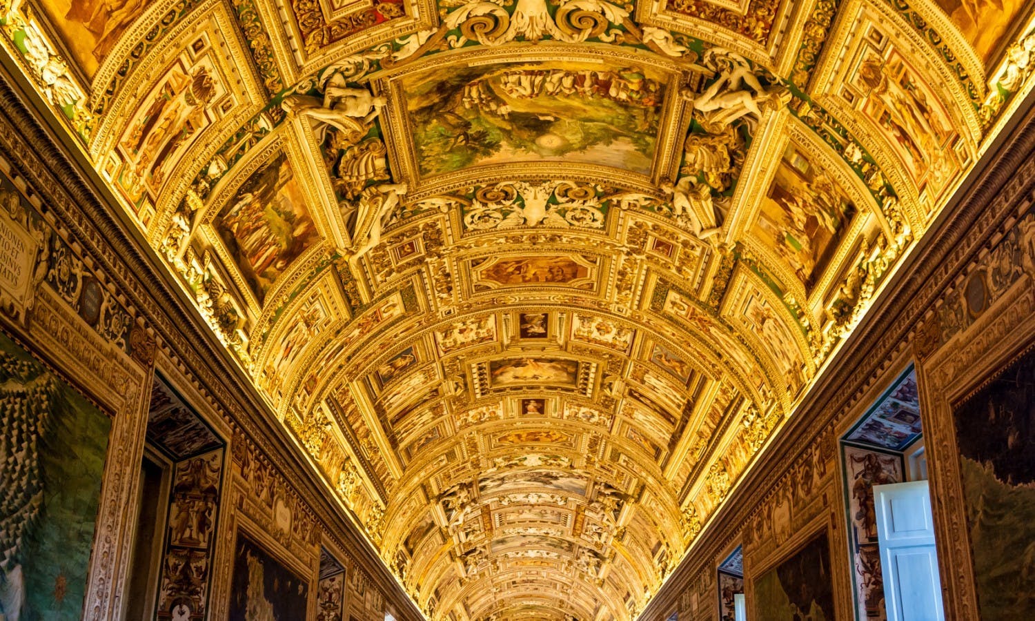 Exclusive tour of Vatican Museums, St Peter's and Sistine Chapel boeken?