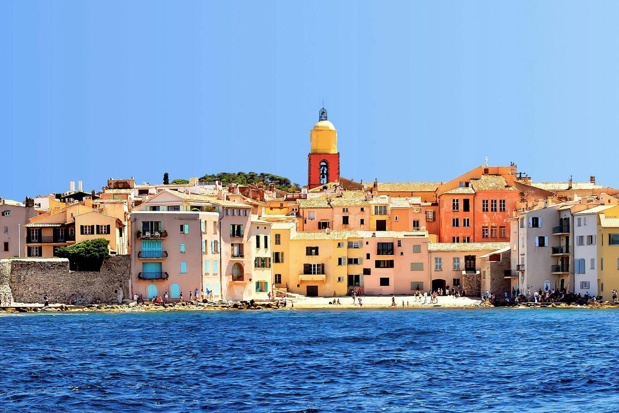 Gita in barca a St Tropez e all'Esterel Calanques da Cannes