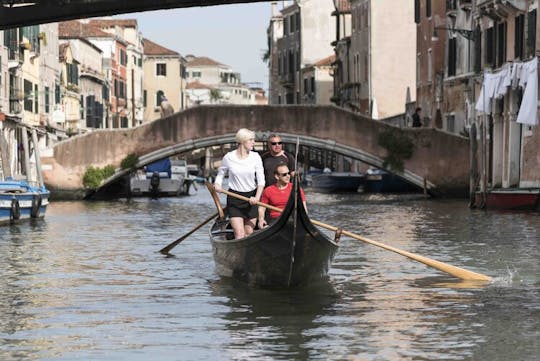 Rowing experience in Venice Canals