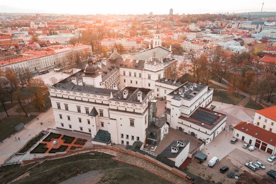 2-hour tour of the Palace of Grand Dukes in Vilnius