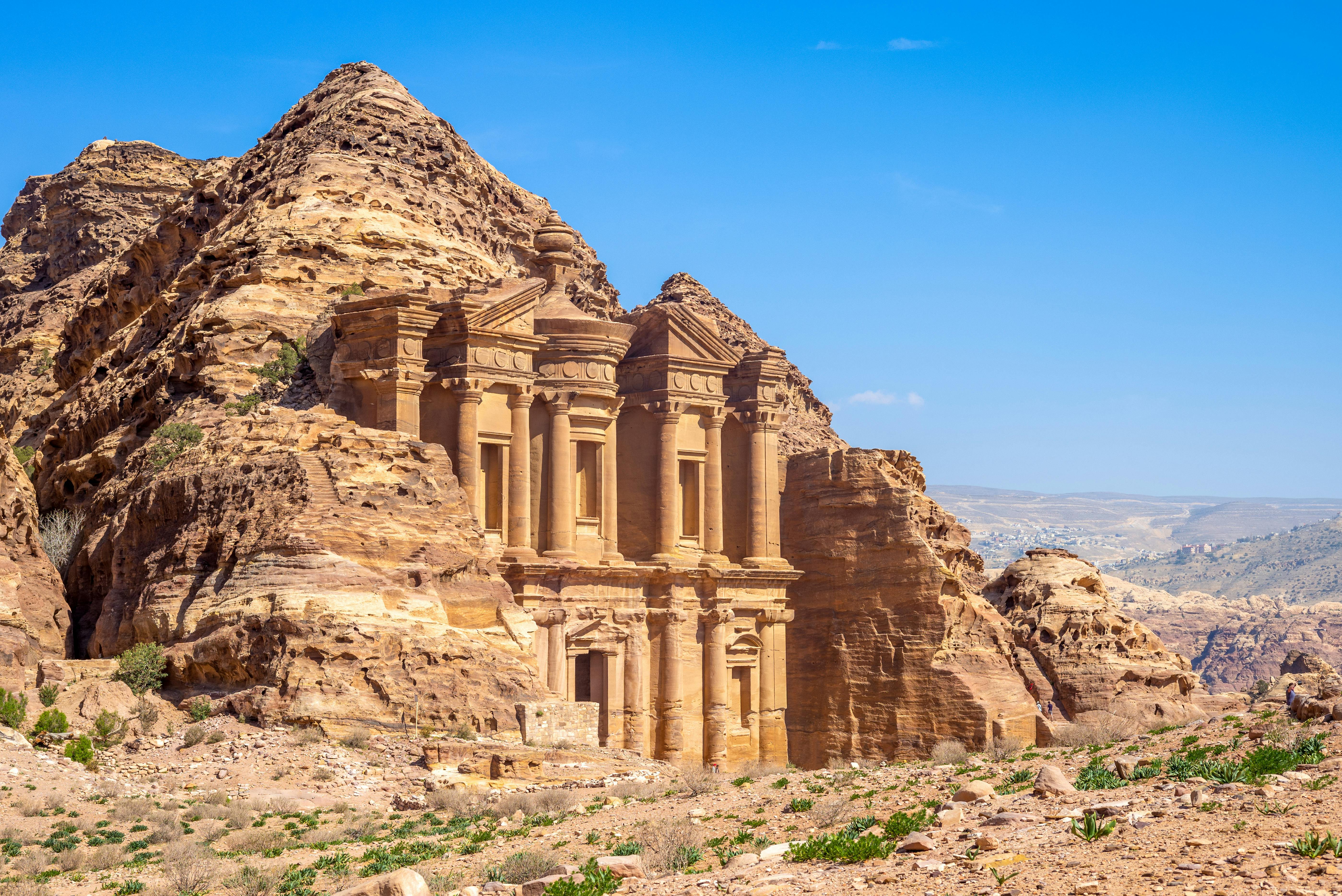 Private Tour durch Petra ab dem Kloster