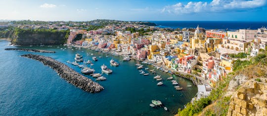 Crociera in goletta di lusso a Ischia e Procida con pranzo e snorkeling