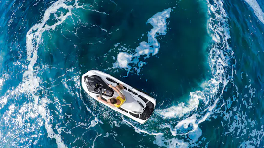 Guided water scooter tour from RIU Atoll and RIU Palace Maldivas