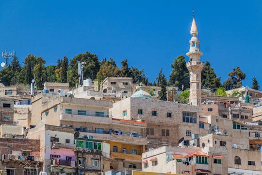 Recorrido privado por el sendero As-Salt Harmony y la calle Al-Maidan desde Amman