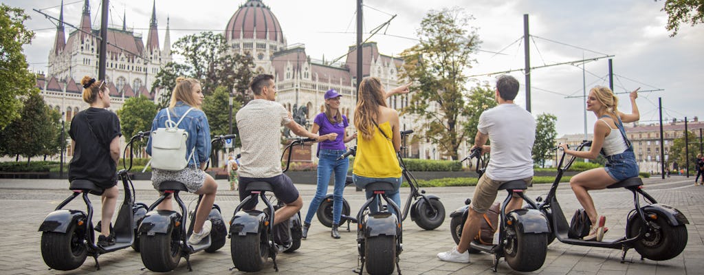 Visite guidée du Parlement en scooter électrique à Budapest