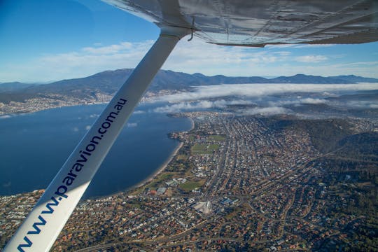 Passeio panorâmico de voo de 30 minutos pela cidade de Hobart