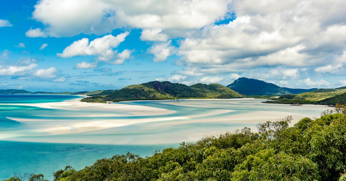 Tours and activities in Airlie Beach