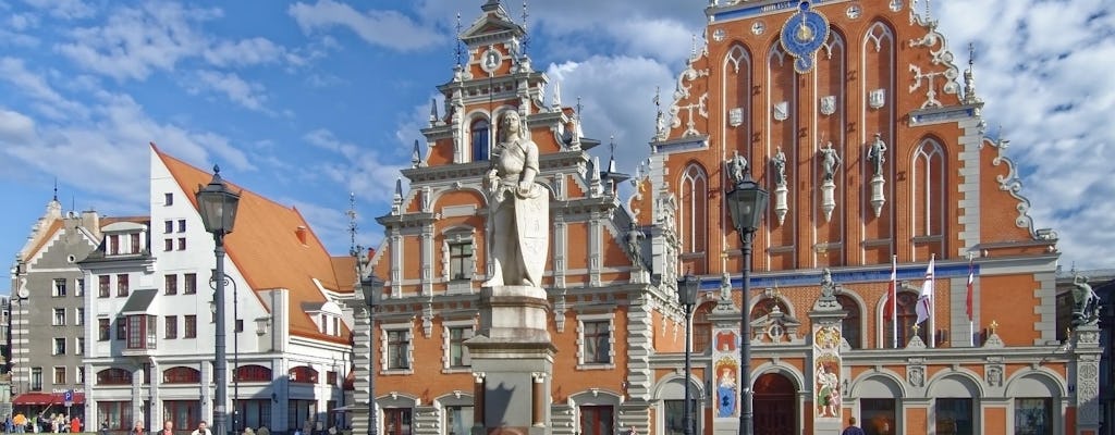 Visita guidata della città vecchia e del mercato centrale di Riga