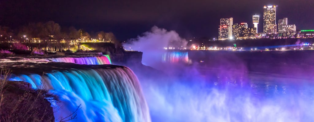 Niagara Falls at Night Illumination & Fireworks Tour vanuit de VS