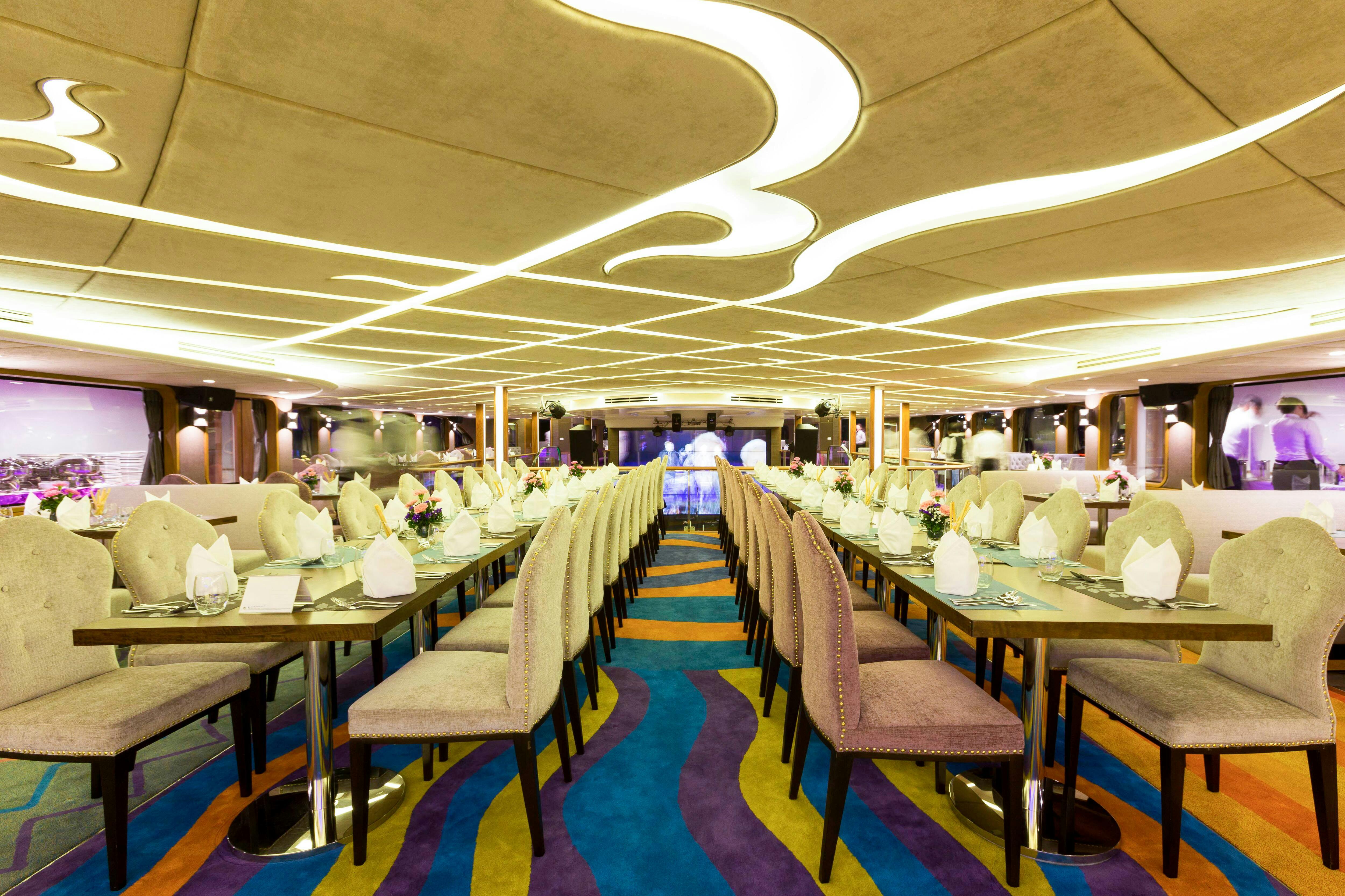 Wonderful Pearl Dinner Cruise