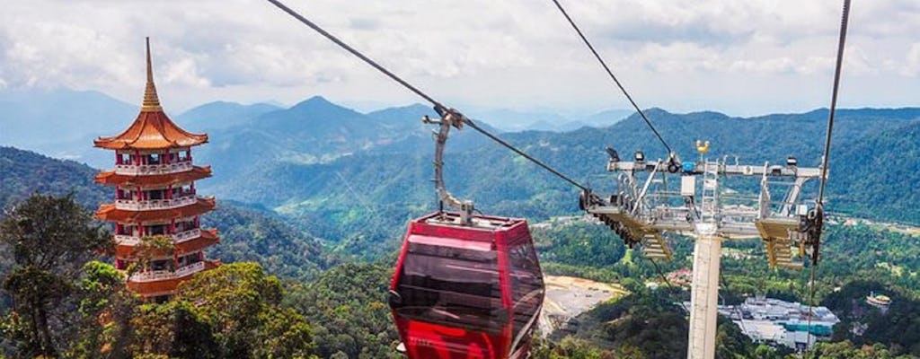 Genting Highland 2-way cable car ride and Batu Caves private tour