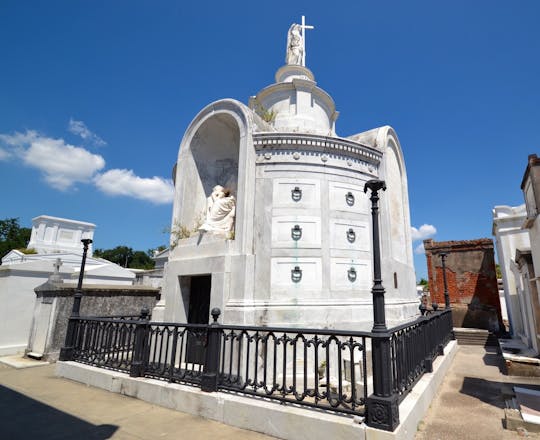 Tour por el cementerio y vudú de St. Louis
