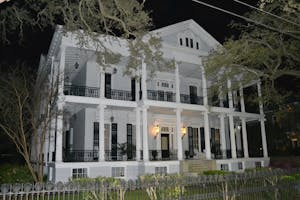 Garden District: Tours and Guided Visits