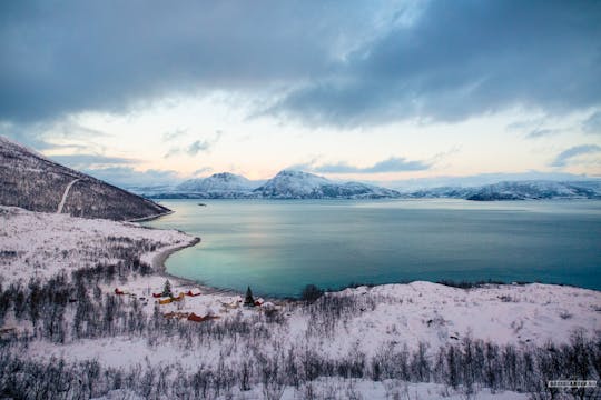 Tour privato del fiordo a Tromsø in un veicolo 4x4 premium