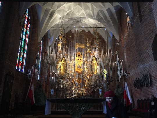 Gdansk Old Town highlights tour with Amber Altar ticket