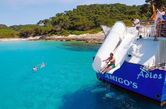 La route Cala Bosch-Cala Galdana avec Amigos Boat au coucher du soleil - billet