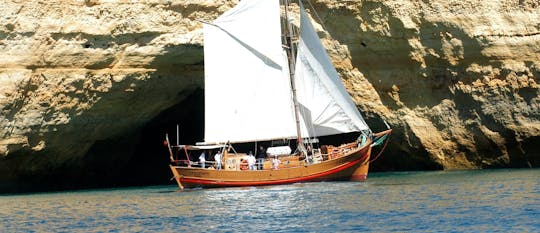 Crucero Capitán Garfio en Algarve