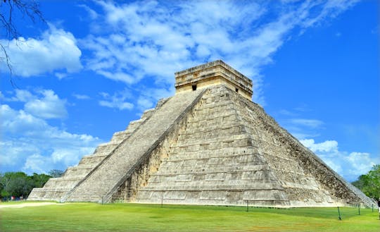 Chichen Itza private tour with a visit to Valladolid and lunch