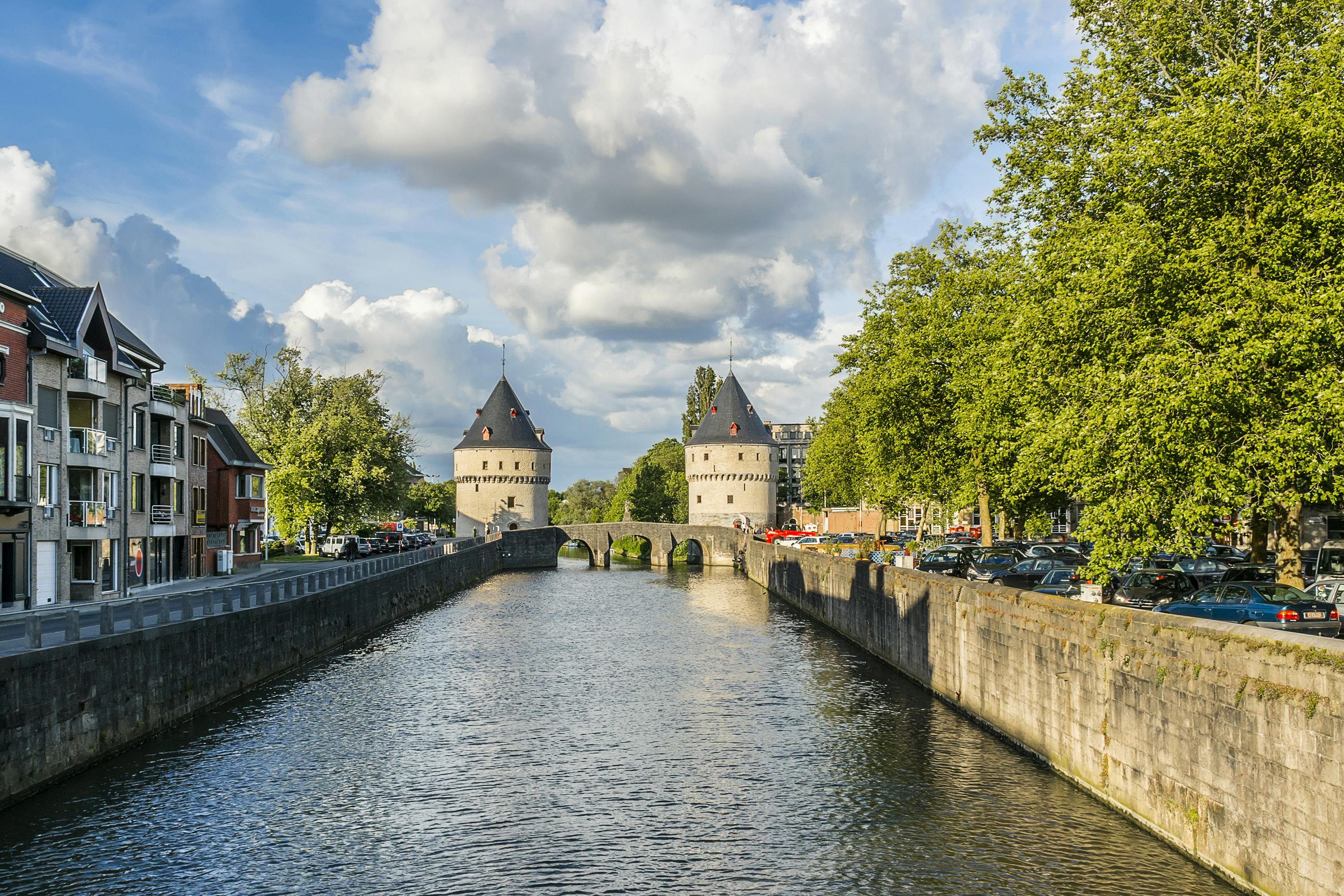 Smart wandeling in Kortrijk met een interactief stadsspel