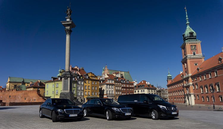 Warsaw guided tour by luxurious car