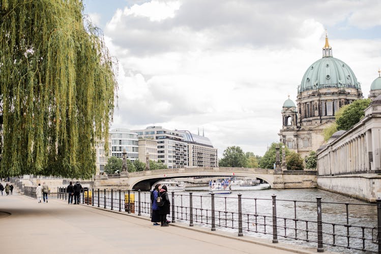 Berlin past and present - private and personalized history experience