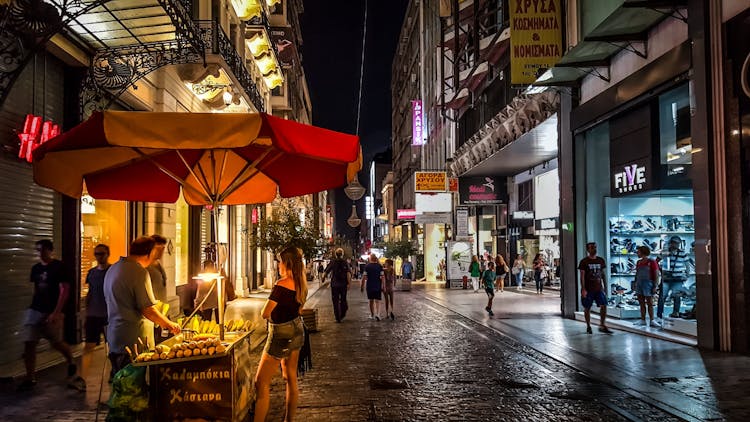 Vibrant Athens night guided walking tour