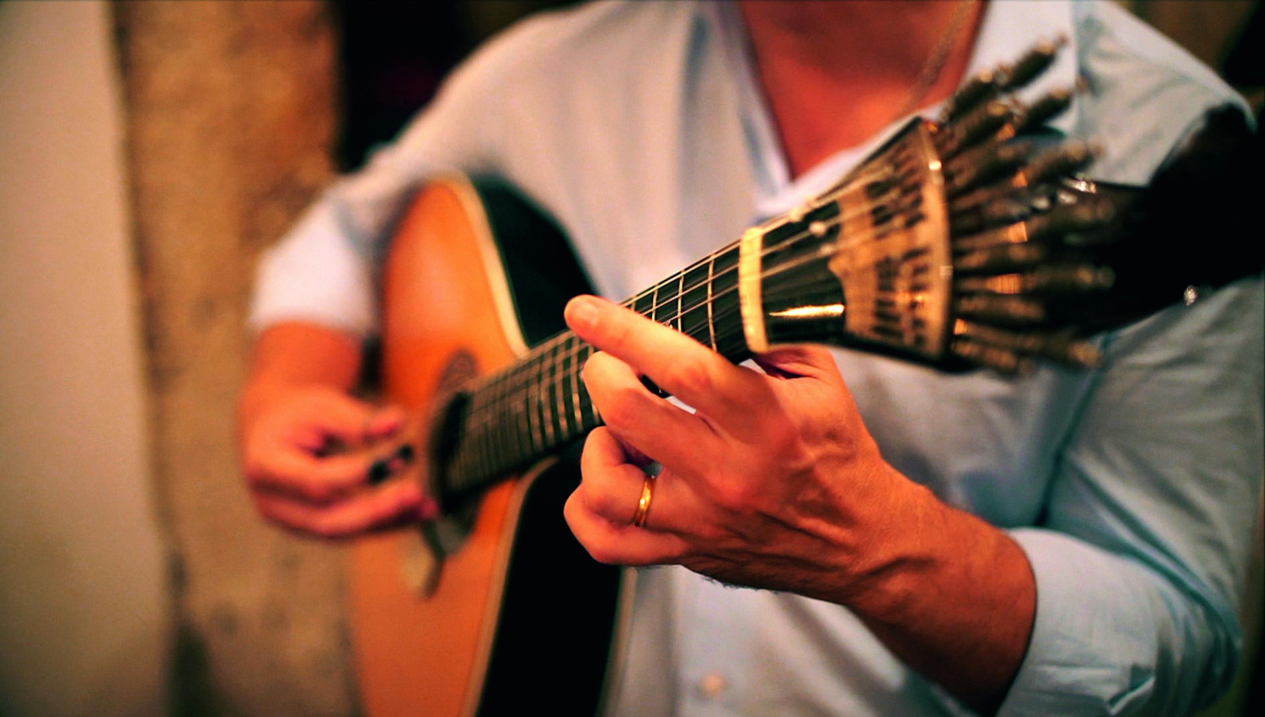 Atardecer con fado y tapas paseando por Lisboa