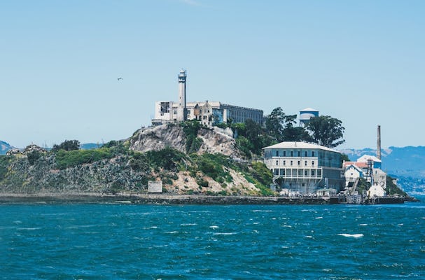 Fisherman's Wharf walking tour & Alcatraz visit