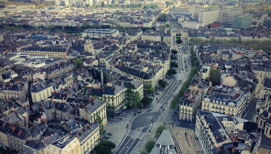 Enquête et jeu de piste sur smartphone à Nantes