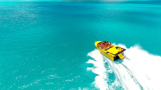 Комбинация реактивной лодки и лодки-банана