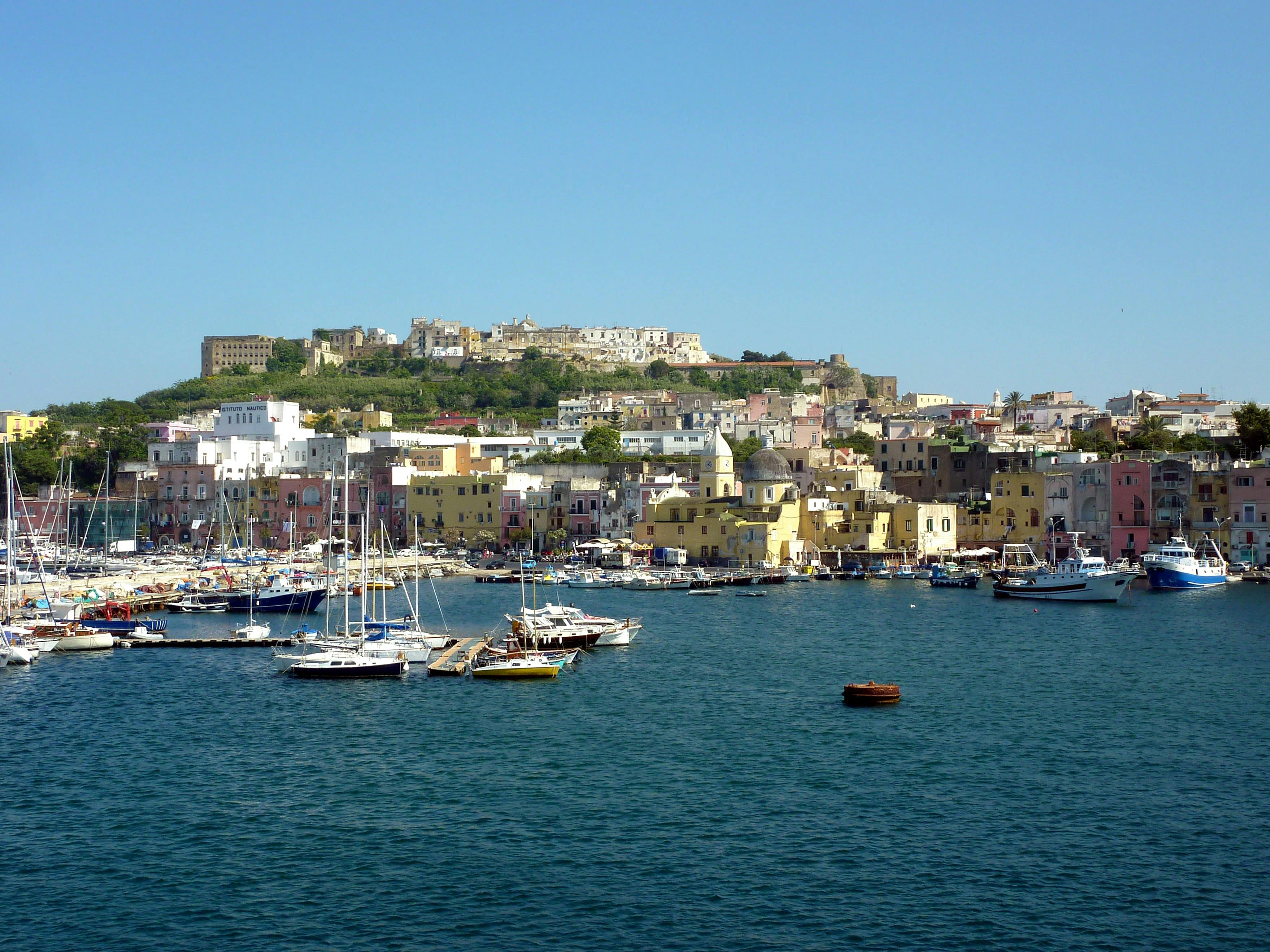 Procida Island Tour with Local Tasting