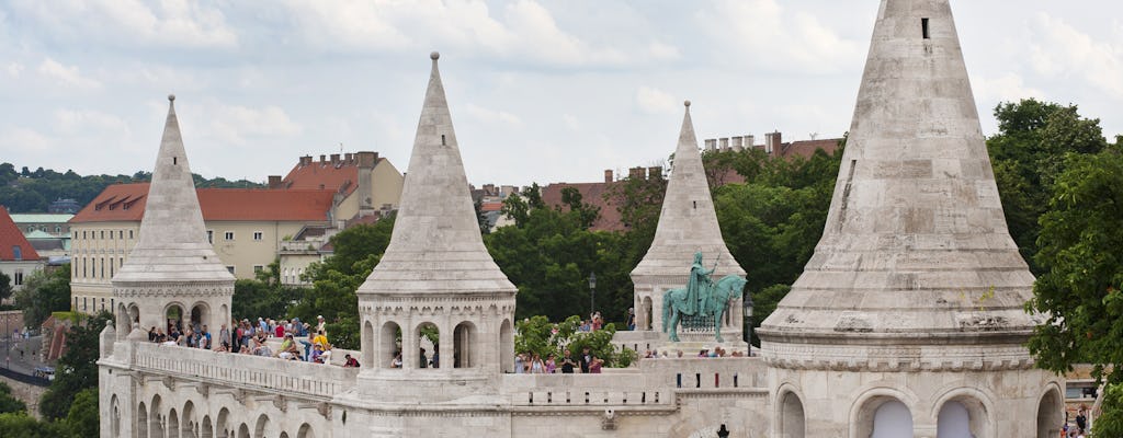 Skip-the-line escorted entrance ticket to Matthias Church and Fishermen's Bastion in Budapest