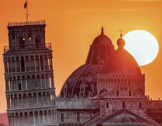 Viagem privada de um dia para Pisa e Lucca saindo de Florença