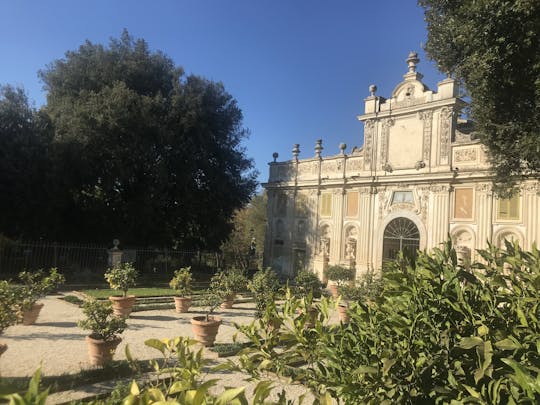 Tour a pie para grupos pequeños de Villa Borghese