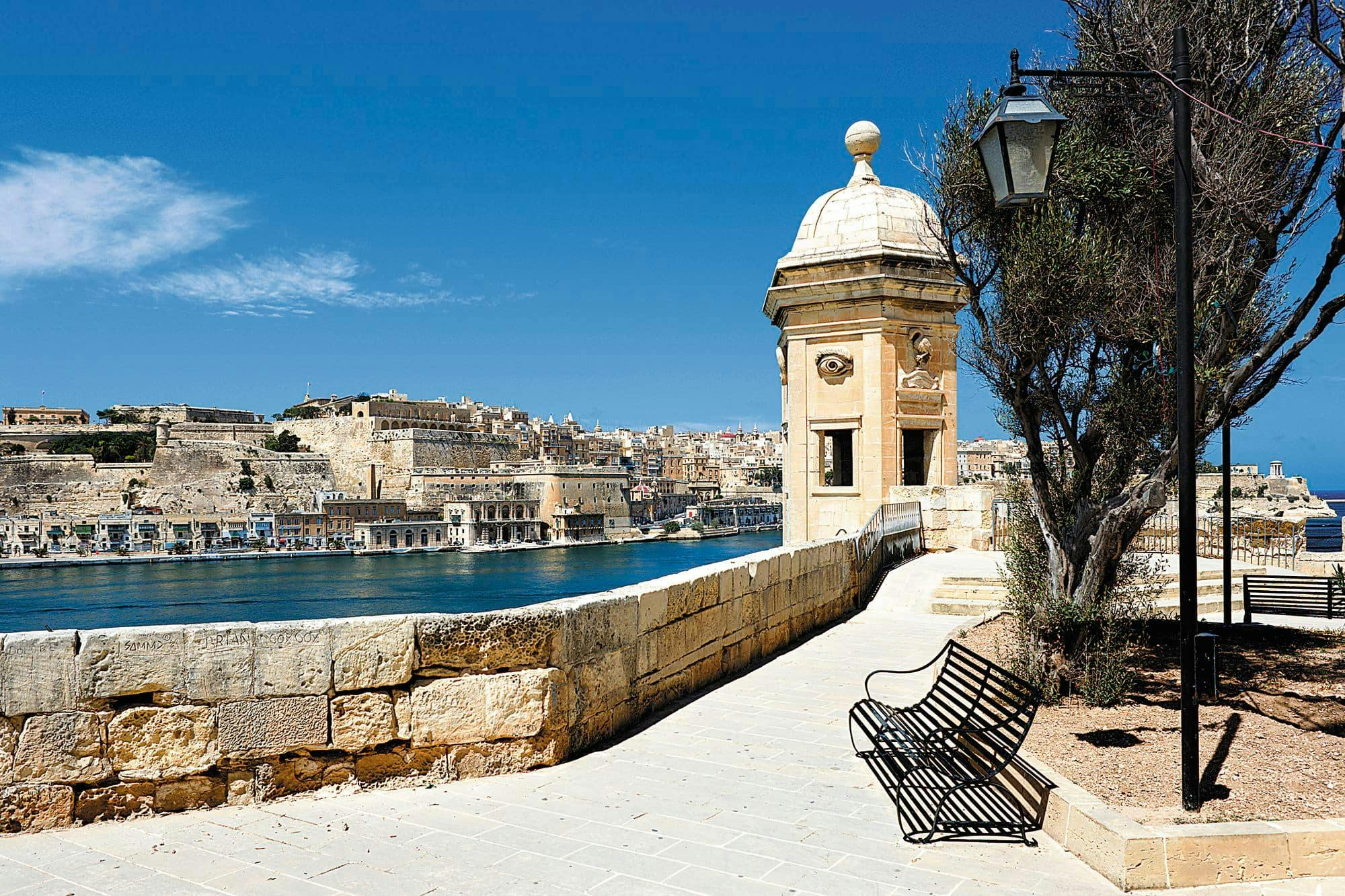 Malta Vintage Bus Tour