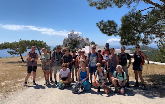 Passeio a pé por Agia Kyriaki saindo de Karpathos