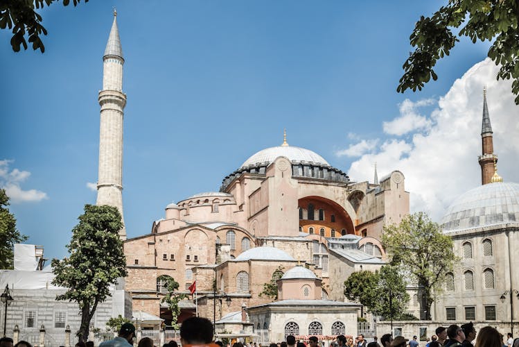 Kickstart your trip to Istanbul with a local - private and personalized tour