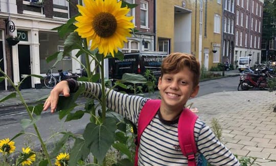 Family and kids walking tour in Amsterdam