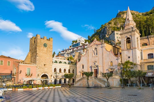 Tour di un'intera giornata dell'Etna e di Taormina da Catania