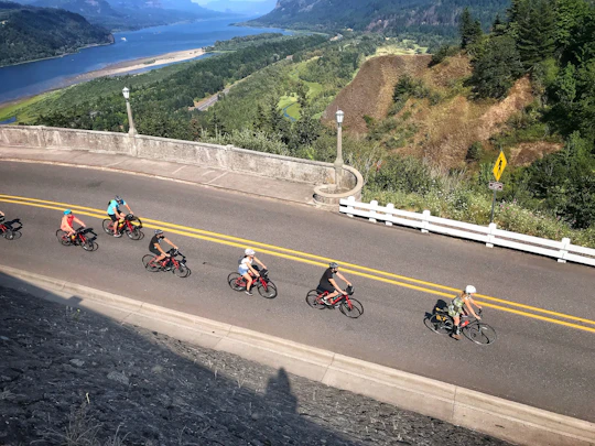 Columbia River Gorge hidden waterfalls bike tour