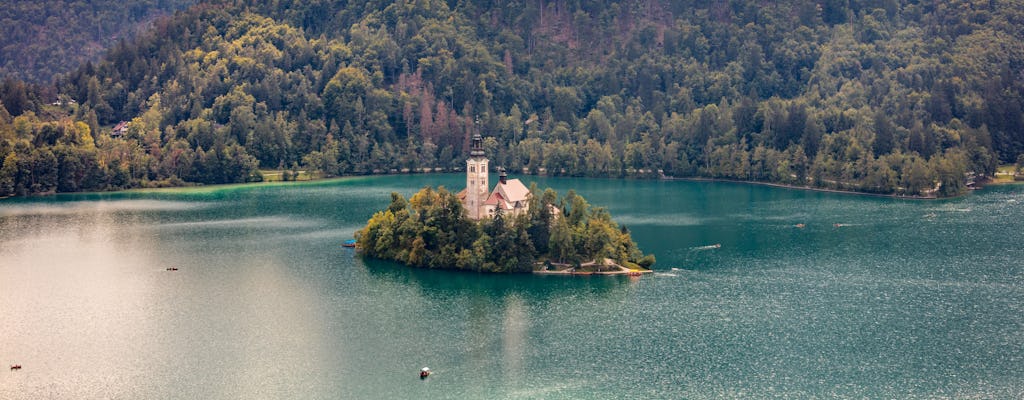 Tour de verano por el lago Bled con castillo de Bled y paseo en barco