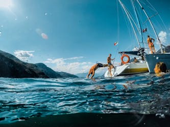 Experiencia de navegación de medio día en el lago de Como