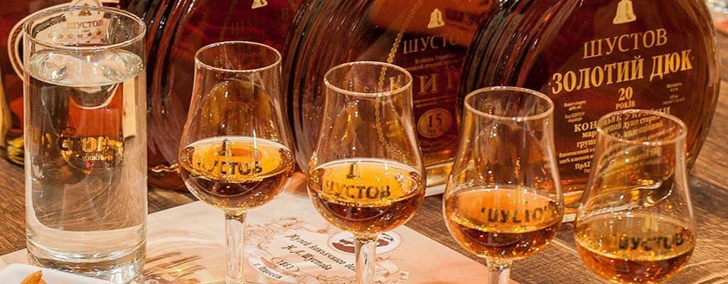 Visite en petit groupe du musée du cognac Shustov avec dégustation