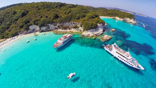 Cruzeiro pelas cavernas azuis Paxos Antipaxos saindo de Corfu